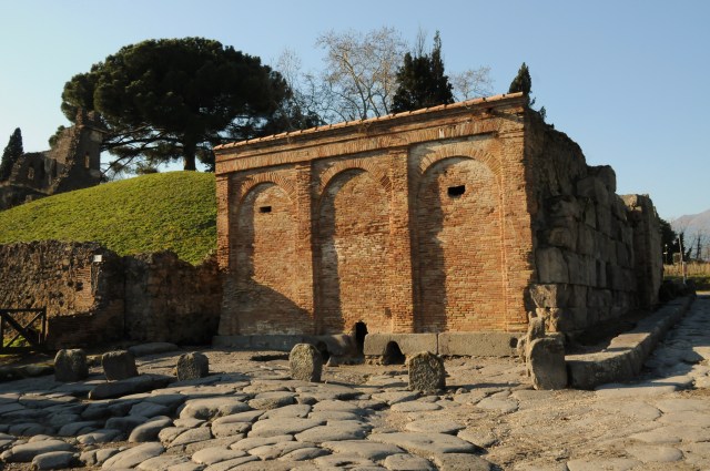 Pompei, Italy Castellum 